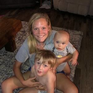 Meet your Posher, Mikayla